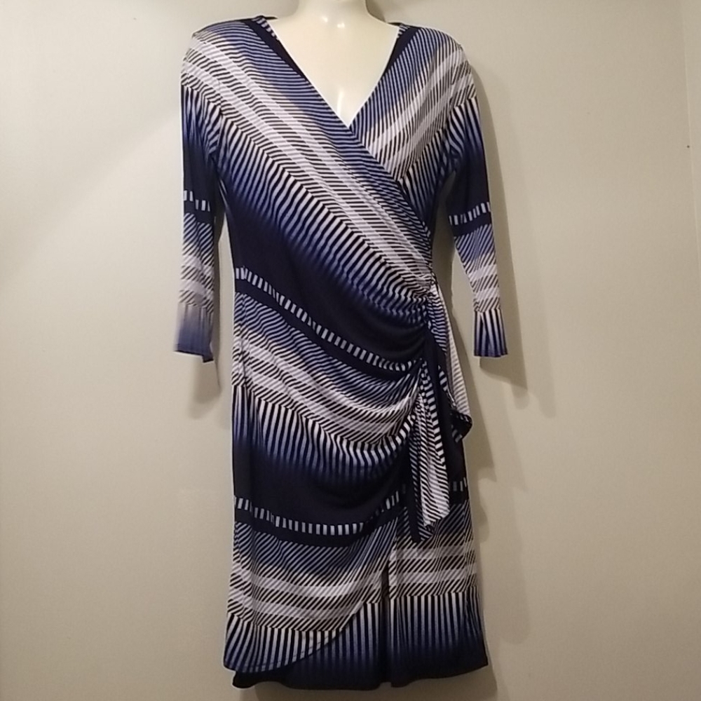NY&Co Stretch Dress